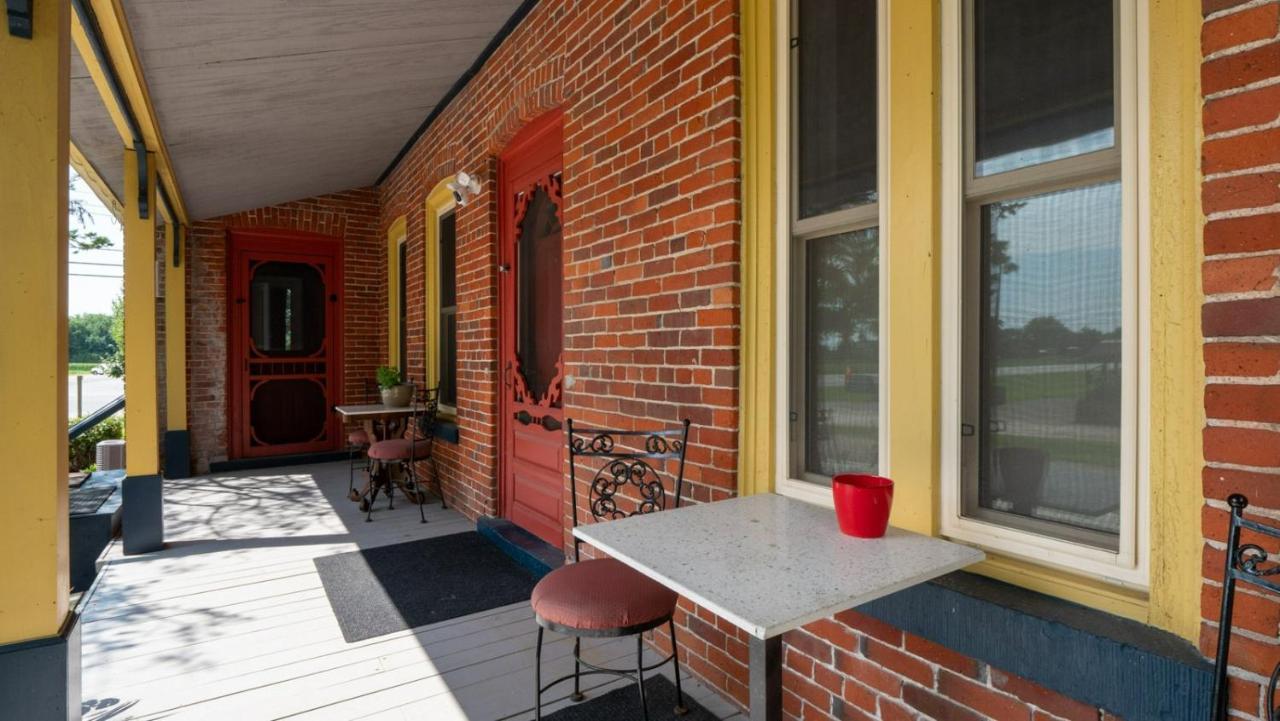 Hotel The Woodbridge House Kingsville Exterior foto